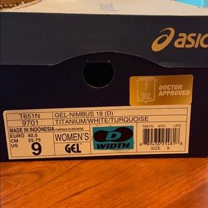 ASICS Gel-Nimibus Running Sneaker